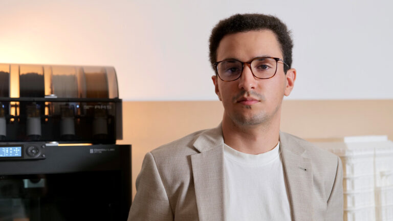 REA Models und Gründer Jakob Moftah revolutionieren mit 3D-Druck Architekturmodellbau in Wien.