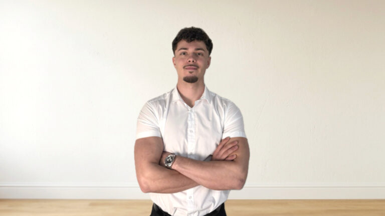 Gabriel Gavric von Drive4Sales GmbH: Vertriebsexpertise, Webdesign-Know-how und digitale Prozesse für Unternehmen.