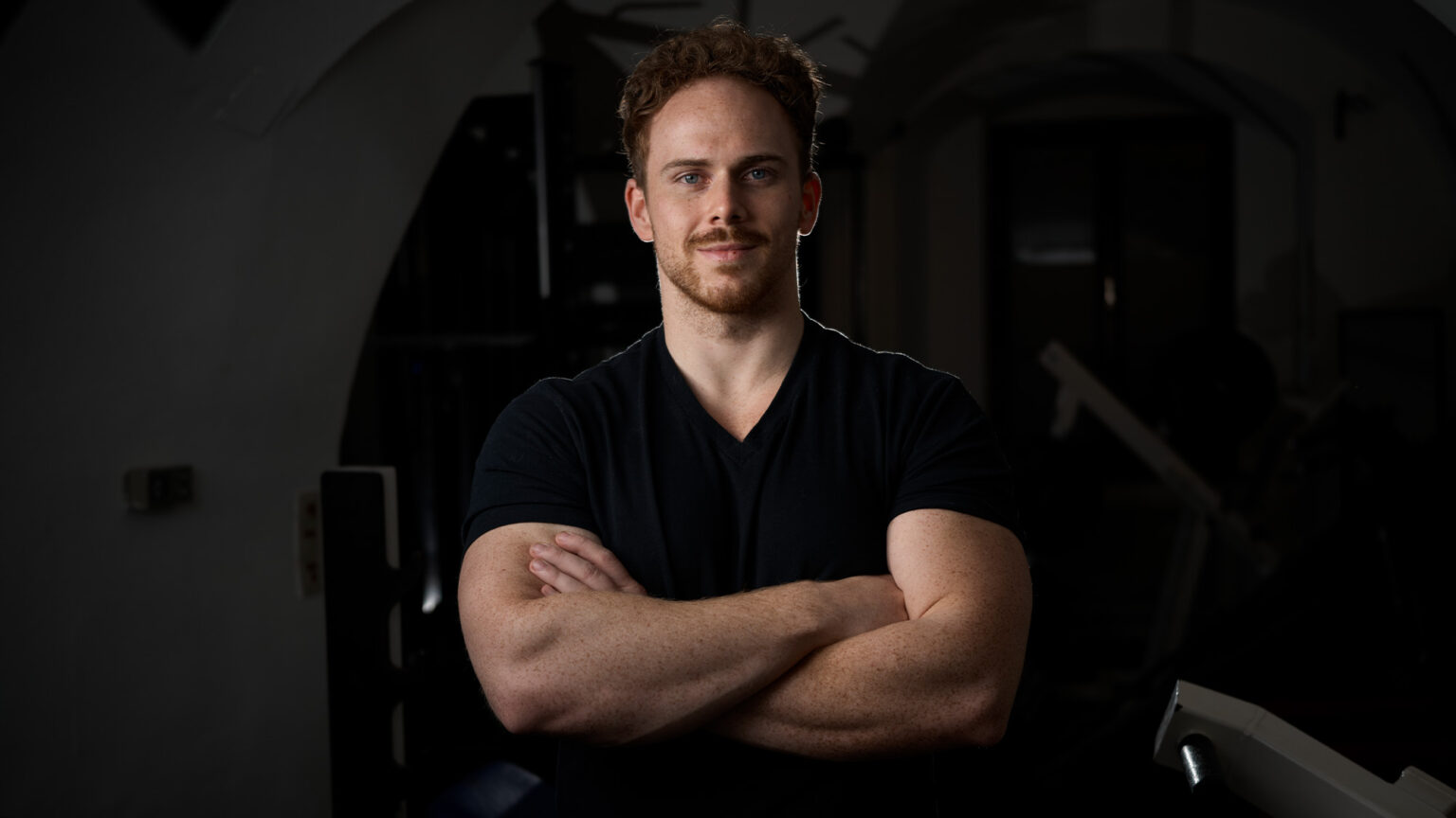 Personal Trainer Daniel Schandl von DS-Fitness Coaching: strukturierte Trainingsplanung, individuelle Betreuung und digitale Fitness-Coaching-App.