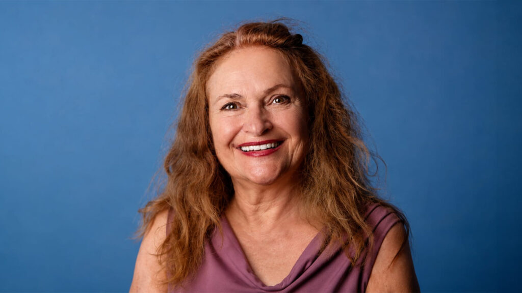 Maria Elisabeth Mangold aus Stuttgart verbindet als Soulcoach und Aura-Alchemistin Coaching, Selbstwert und energetische Arbeit.