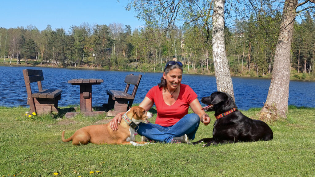 Petra Böhm aus Litschau beschäftigt sich mit Hundeernährung, Tierenergetik und der Beziehung zwischen Mensch und Tier.