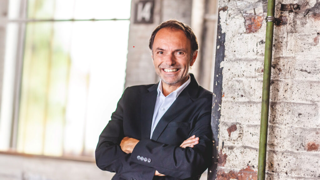Günther Sterlike, Gründer des Wellbeing Center Wieselburg, über Ortsbelebung, Quartiersentwicklung und mentale Gesundheit im Mostviertel.